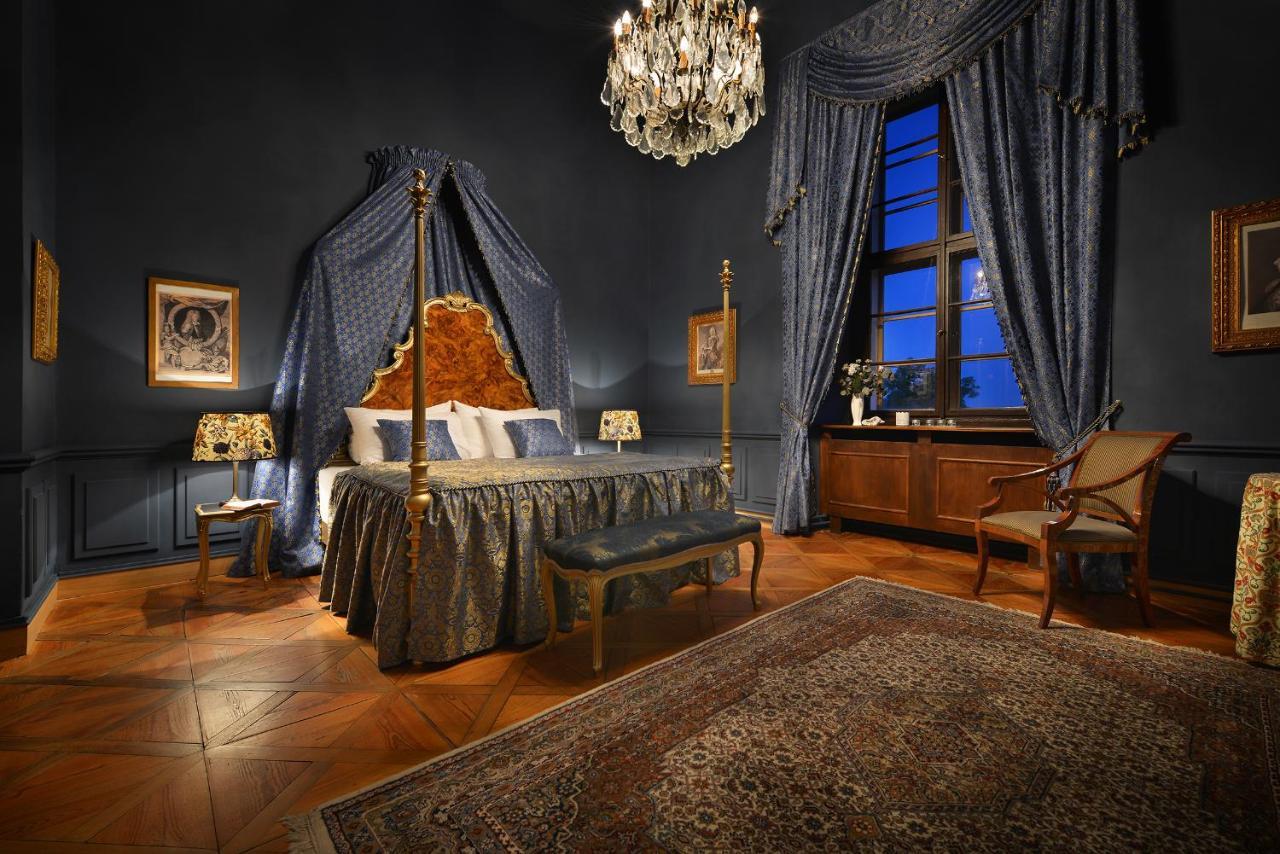 Chateau Loucen Garden Retreat Bagian luar foto