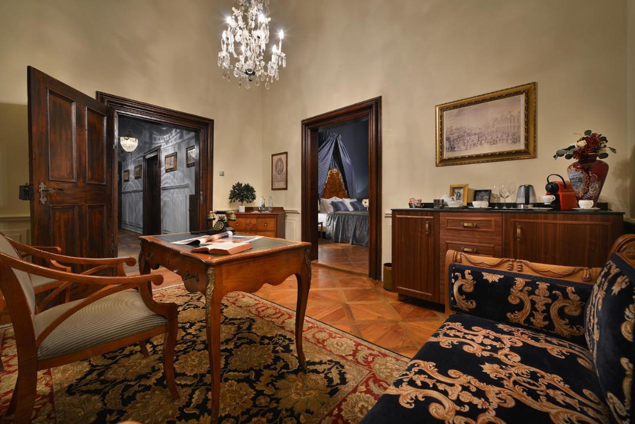 Chateau Loucen Garden Retreat Bagian luar foto