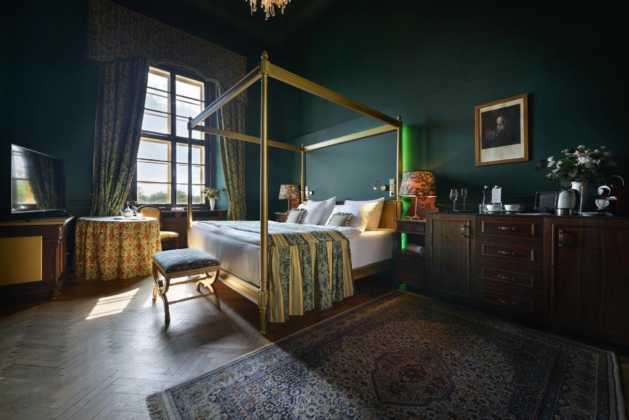Chateau Loucen Garden Retreat Bagian luar foto