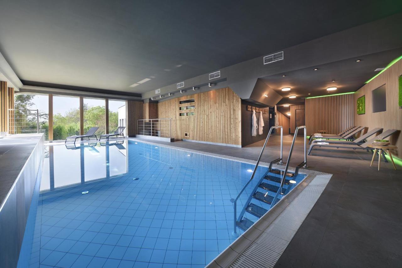 Chateau Loucen Garden Retreat Bagian luar foto