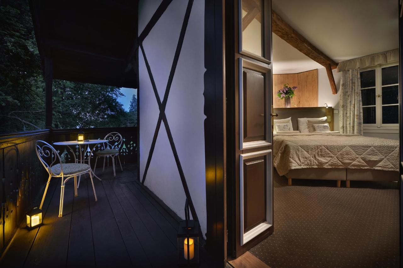 Chateau Loucen Garden Retreat Bagian luar foto