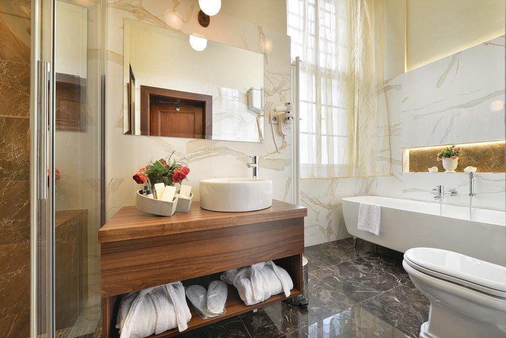 Chateau Loucen Garden Retreat Bagian luar foto